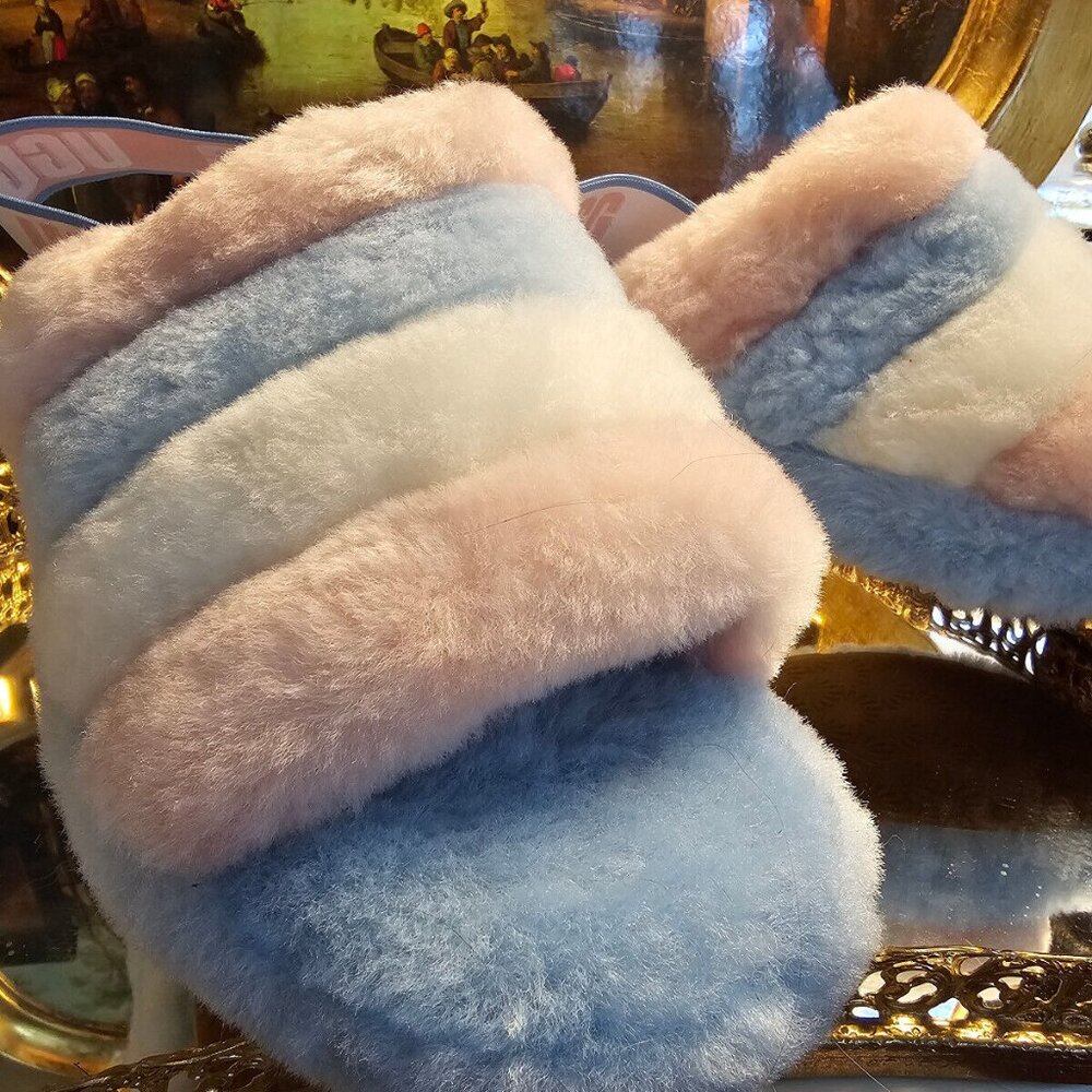UGG Australia Pride Fluff Yeah Slide Multicor , natural fur slippers, size 9